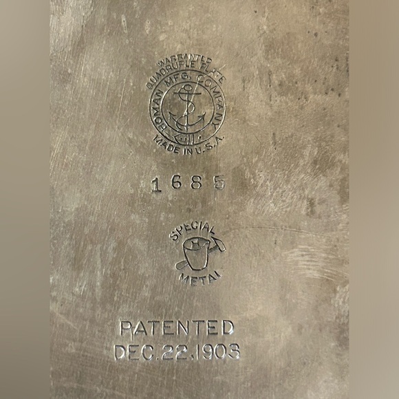 Homan Silver Co “Bread Tray” Quadruple Plated Pattern # 1685 “Special Metal” - Picture 5 of 5